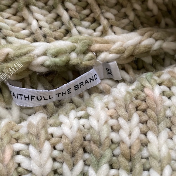 Faithfull the Brand Thick Knit Oversized Sweater - Picture 7 of 8